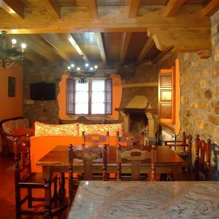 Las Casucas De Ason * Arredondo