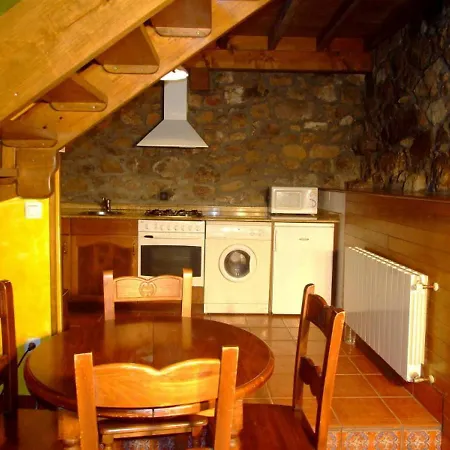 Las Casucas De Ason Holiday home *