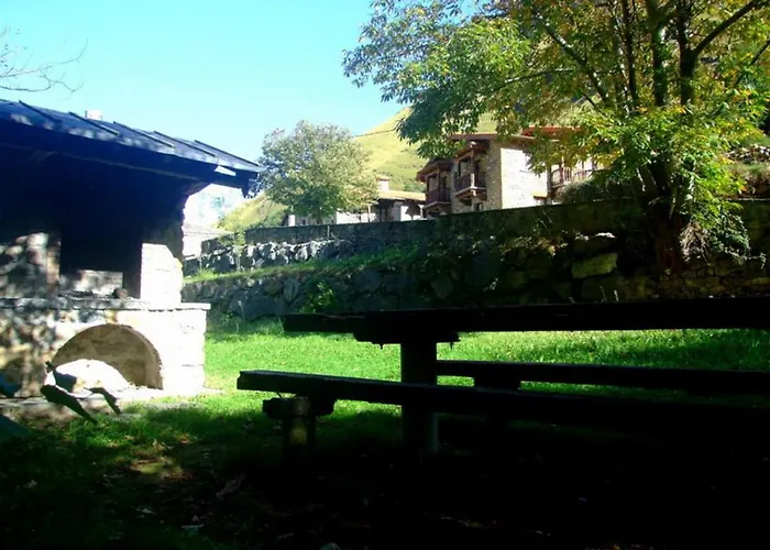 Hébergement de vacances Las Casucas De Ason *