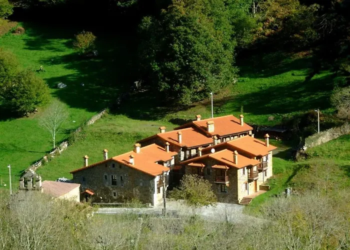 Las Casucas De Ason Hébergement de vacances Arredondo