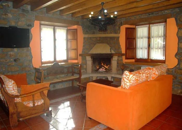 Las Casucas De Ason Hébergement de vacances Arredondo